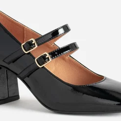 Babies à talon noire vernie à fines brides