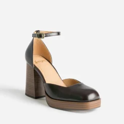 Babies chocolat à plateforme et décolleté carré