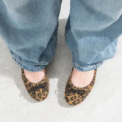 Ballerine camel cuir velours motif léopard