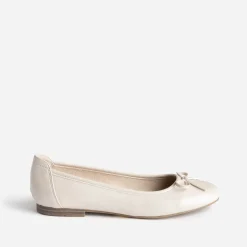 Ballerine écrue avec nœud