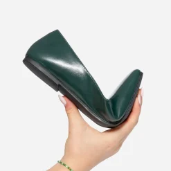 Ballerine verte à bout carré