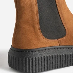 Boots camel en cuir velours à plateforme