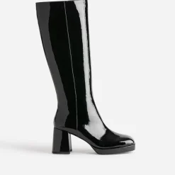 Botte noire éco-conçue vernie à bout carré