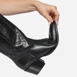 Botte noire cuir éco-conçue esprit santiag