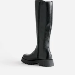 Botte noire TEXTO cuir éco-conçue semelle crantée