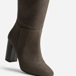 Botte taupe cuir velours