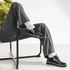 Chaussettes hautes écrues et grises