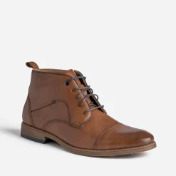 Chukka boots cognac