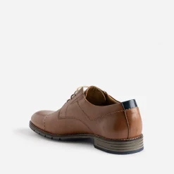 Derby cognac en cuir ligne perforée