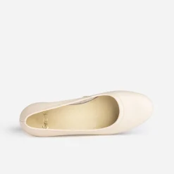 Escarpin beige clair en cuir