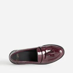 Mocassin bordeaux verni à pampilles