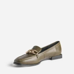 Mocassin kaki avec chaîne dorée