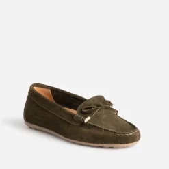 Mocassin kaki en cuir velours éco-conçu