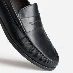 Mocassin noir en cuir