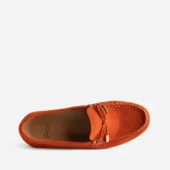 Mocassin rouge orangé en cuir velours