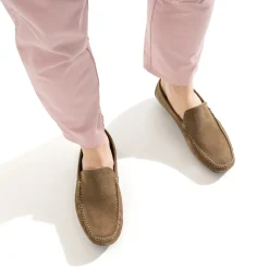 Mocassin taupe en cuir velours