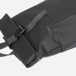 Sac à dos noir enduit mat