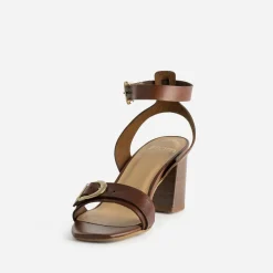 Sandale à talon cognac cuir