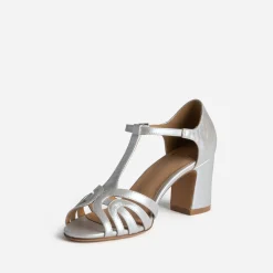 Sandale argentée à talon
