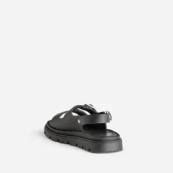 Sandale BUGGY noire cuir semelle crantée