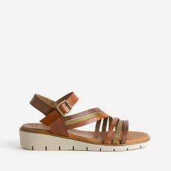 Sandale cognac cuir semelle crantée