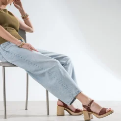 Sandale cognac cuir talon effet corde