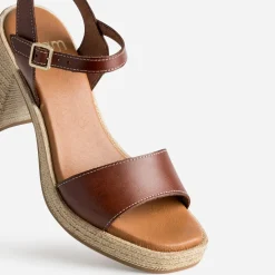 Sandale cognac cuir talon effet corde