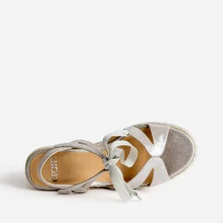 Sandale compensée argent à lacet