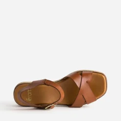 Sandale compensée cognac en cuir éco-conçu