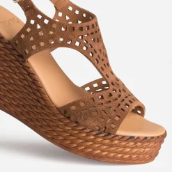 Sandale compensée TEXTO camel cuir velours