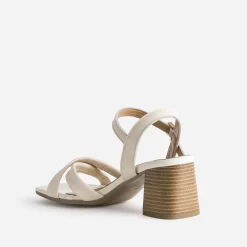 Sandale écrue cuir à talon