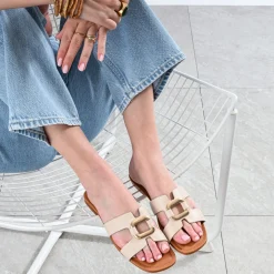 Sandale écrue cuir et anneau