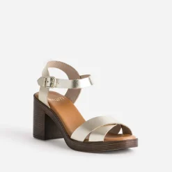 Sandale dorée en cuir éco-conçu