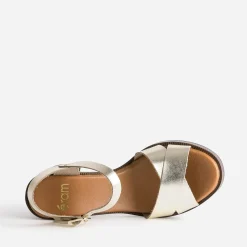 Sandale dorée en cuir éco-conçu
