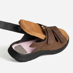 Sandale FRANCE ARNO marron cuir à scratchs