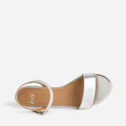 Sandale gris argent à petit talon