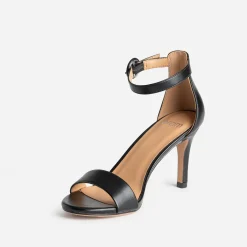 Sandale noire à talon fin