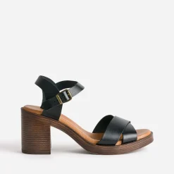Sandale noire en cuir éco-conçu