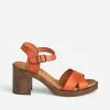 Sandale orange foncé éco-conçue en cuir