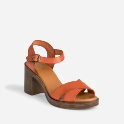 Sandale orange foncé éco-conçue en cuir