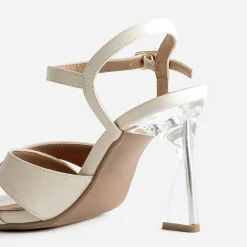 Sandale TEXTO beige à talon flare