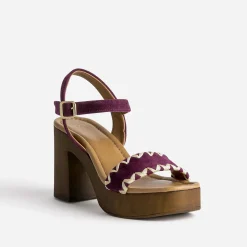 Sandale TEXTO prune en cuir velours brodé