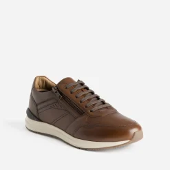 Tennis marron foncé en cuir