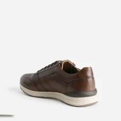 Tennis marron foncé en cuir
